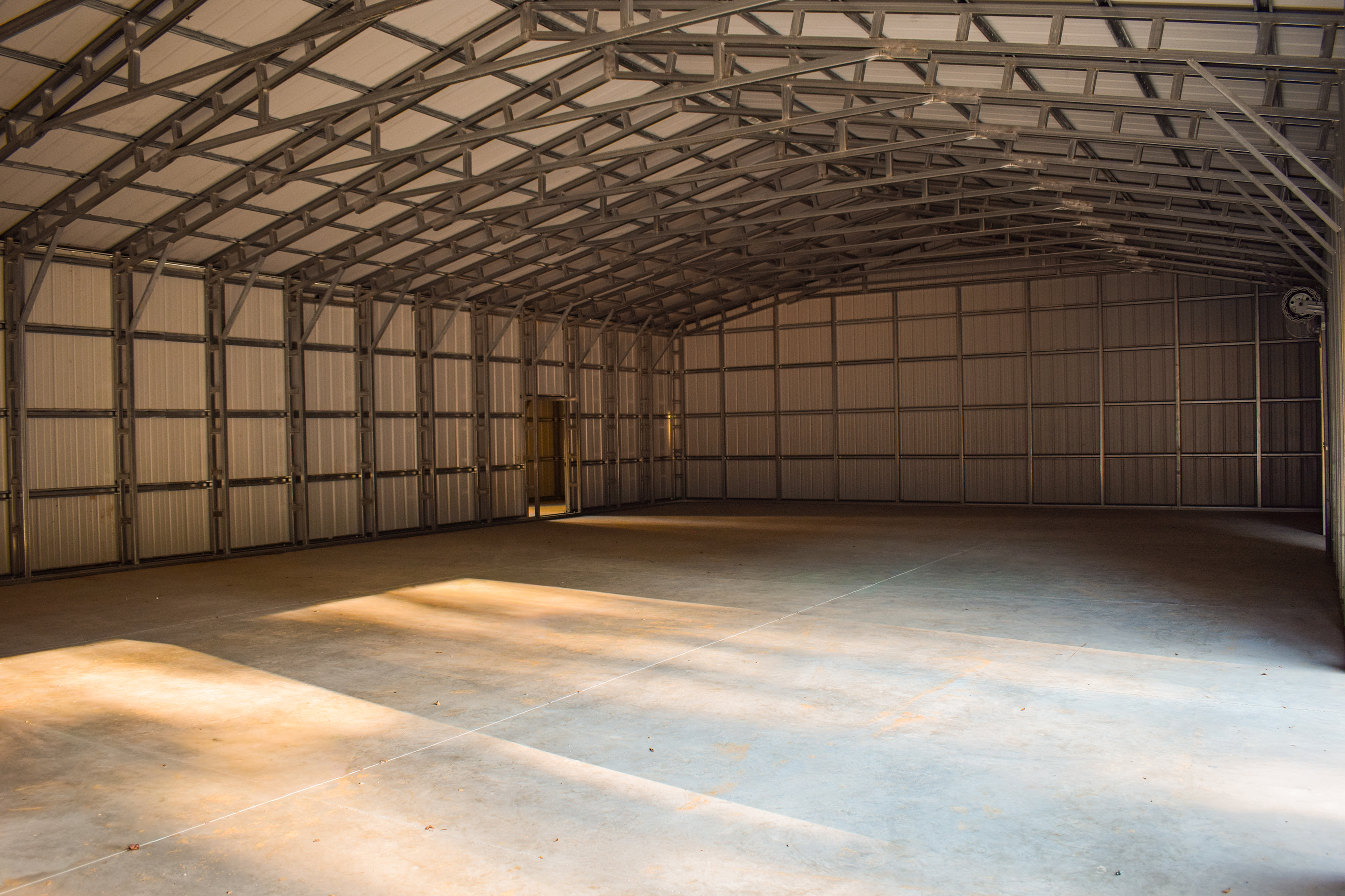 40x64x11 Commercial Building interior